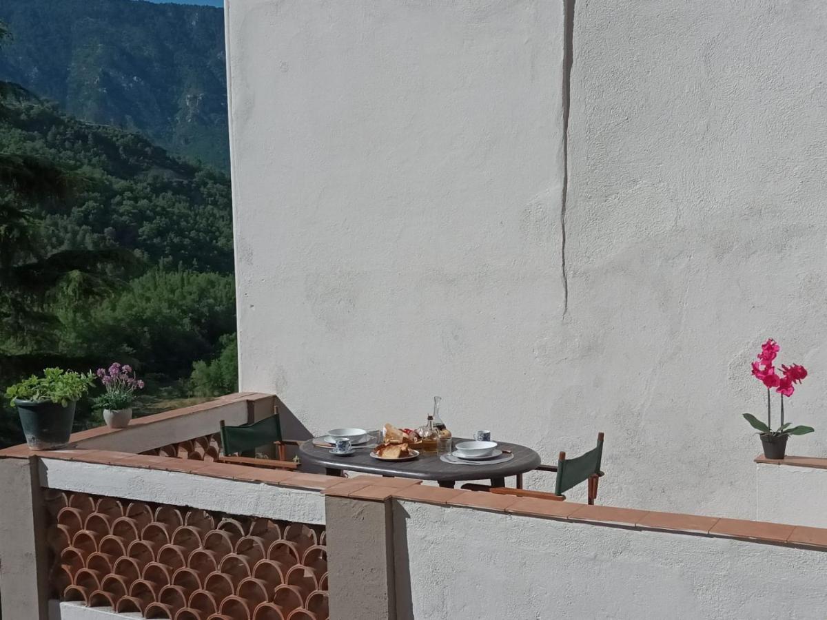 Un Tros De Sal. Casa Rural A Gerri De La Sal. Villa Ngoại thất bức ảnh